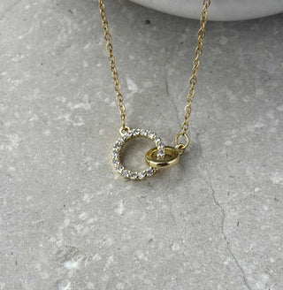 Flex Barn Tarnish Resistant Interlocking Zirconia Necklace